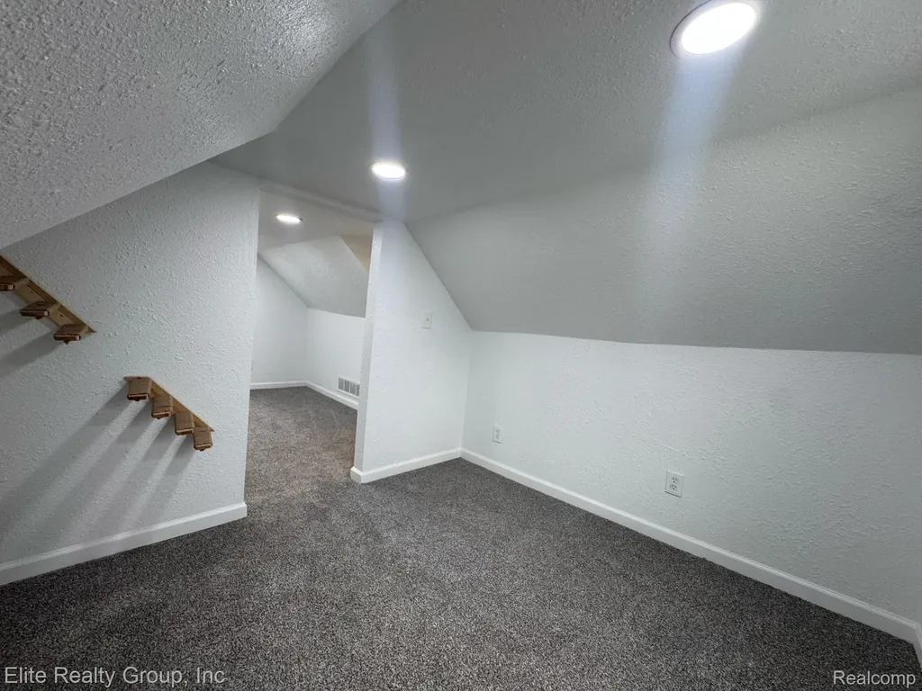 5990 Janet Street Taylor City MI 48180
