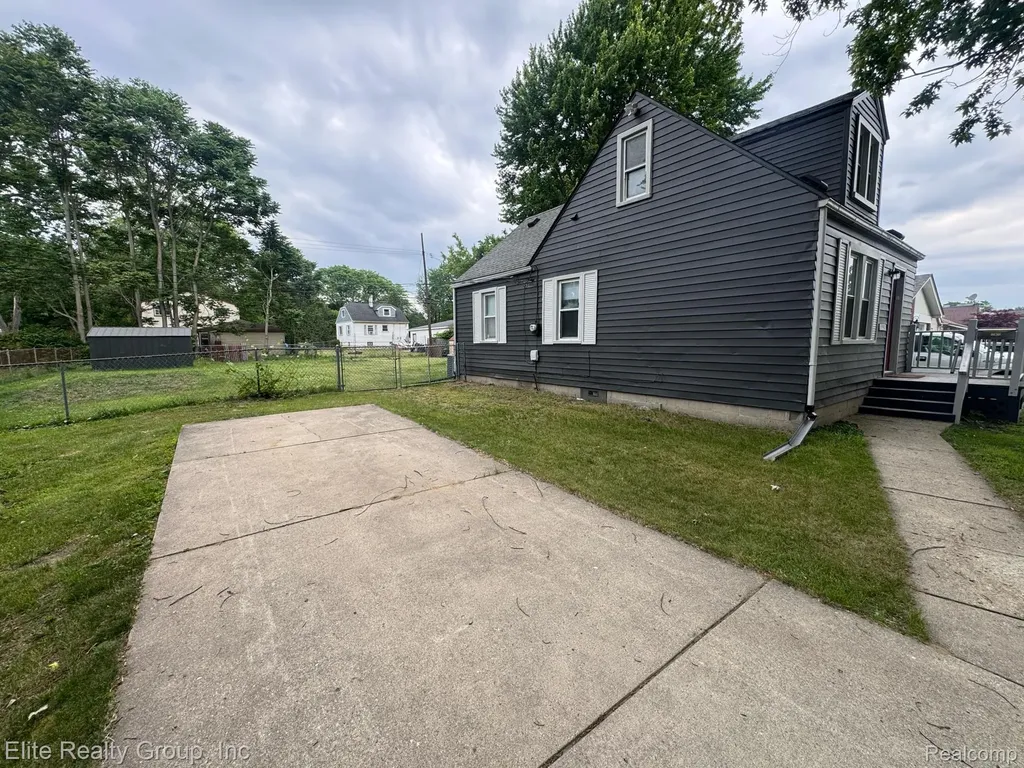 5990 Janet Street Taylor City MI 48180