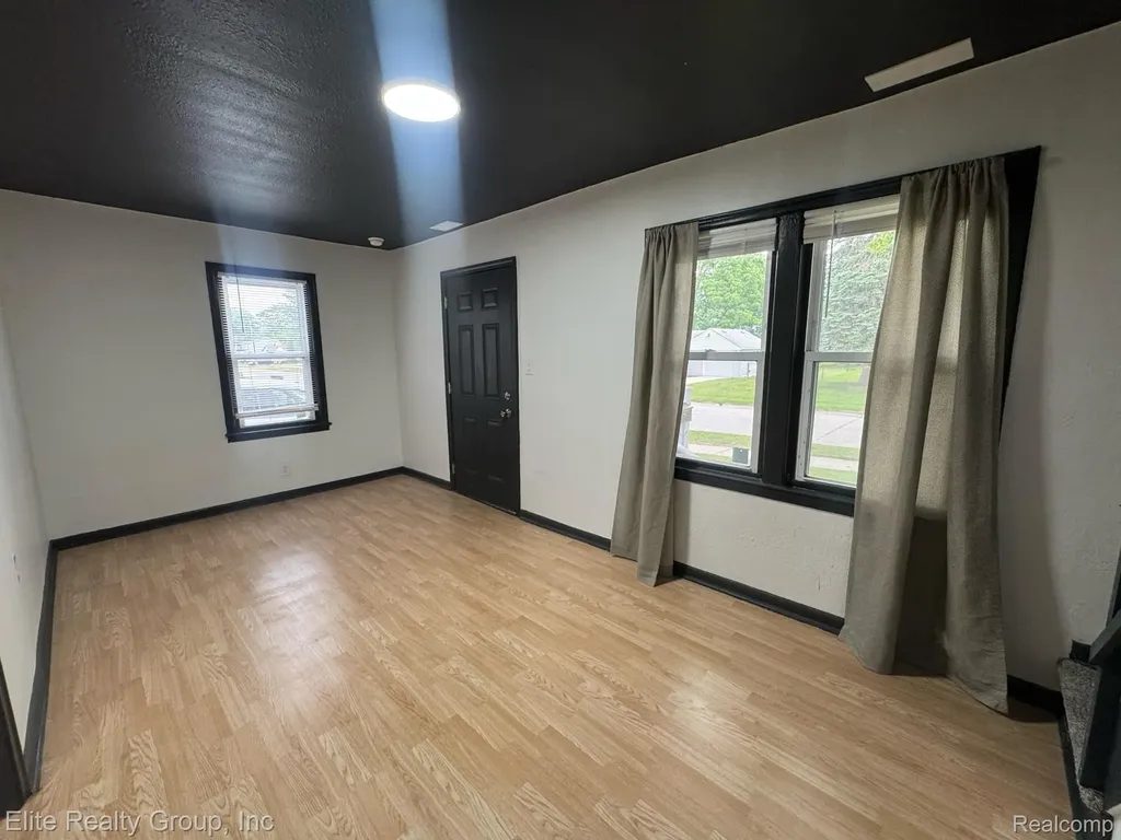 5990 Janet Street Taylor City MI 48180