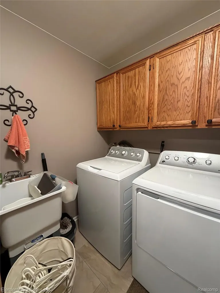 49459 Tarrytown Court Shelby Charter Township MI 48315