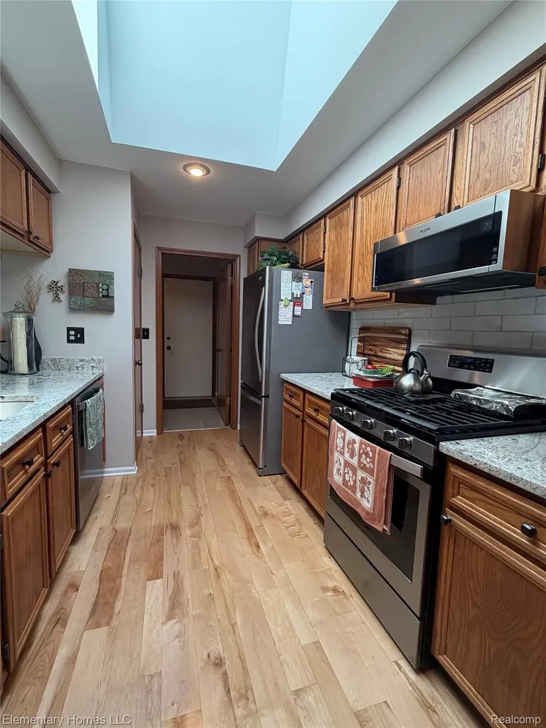 49459 Tarrytown Court Shelby Charter Township MI 48315