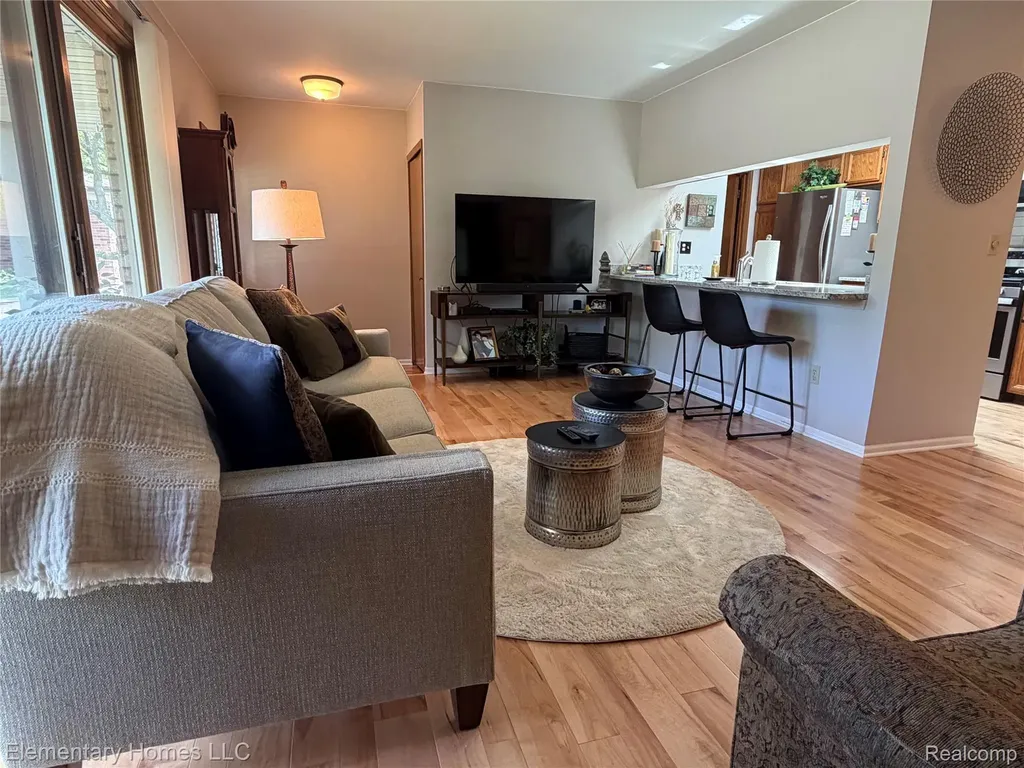49459 Tarrytown Court Shelby Charter Township MI 48315