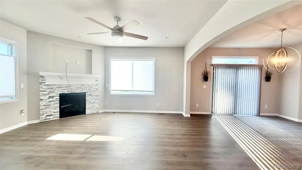 33259 Blue Spruce Drive Sterling Heights City MI 48310