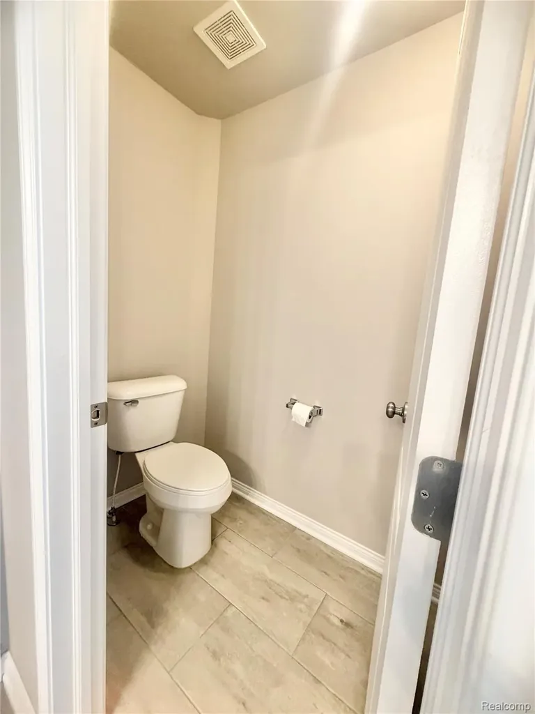 33259 Blue Spruce Drive Sterling Heights City MI 48310