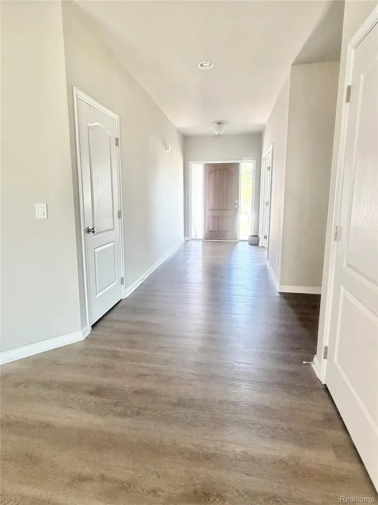 33259 Blue Spruce Drive Sterling Heights City MI 48310