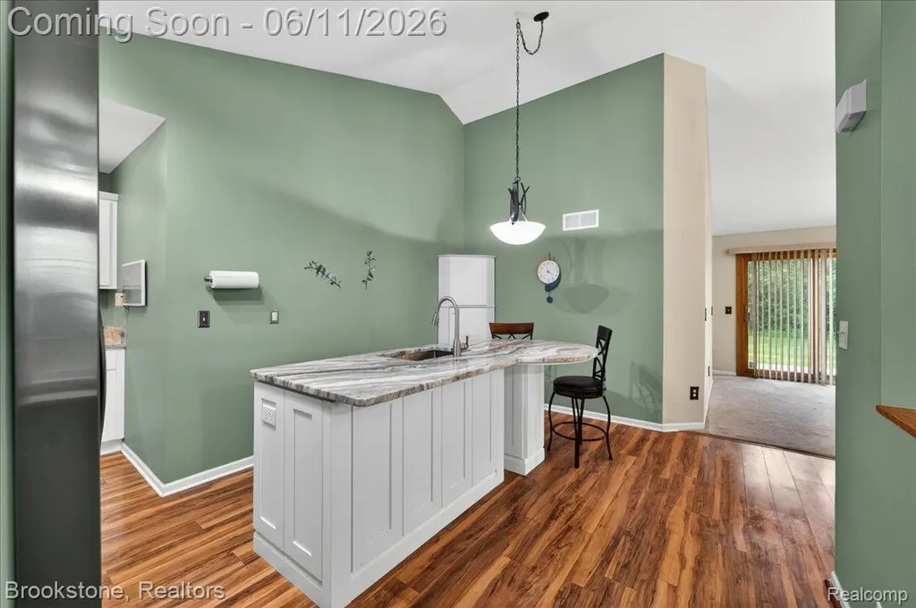25406 Willowbrook Court Huron Charter Township MI 48134