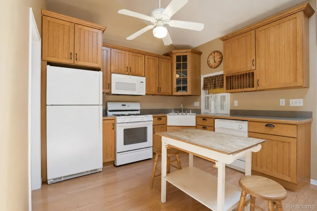 208 Flushing Street Gaines Township MI 48436