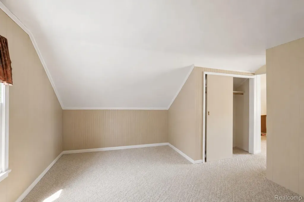 208 Flushing Street Gaines Township MI 48436