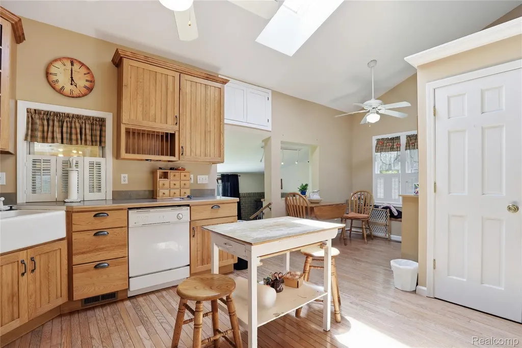 208 Flushing Street Gaines Township MI 48436