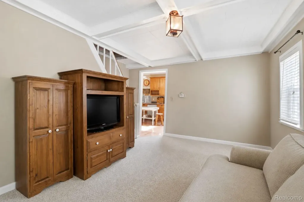 208 Flushing Street Gaines Township MI 48436