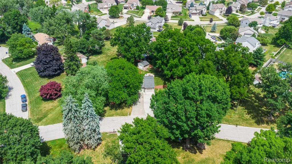 4191 Knollwood Drive Grand Blanc Charter Township MI 48439