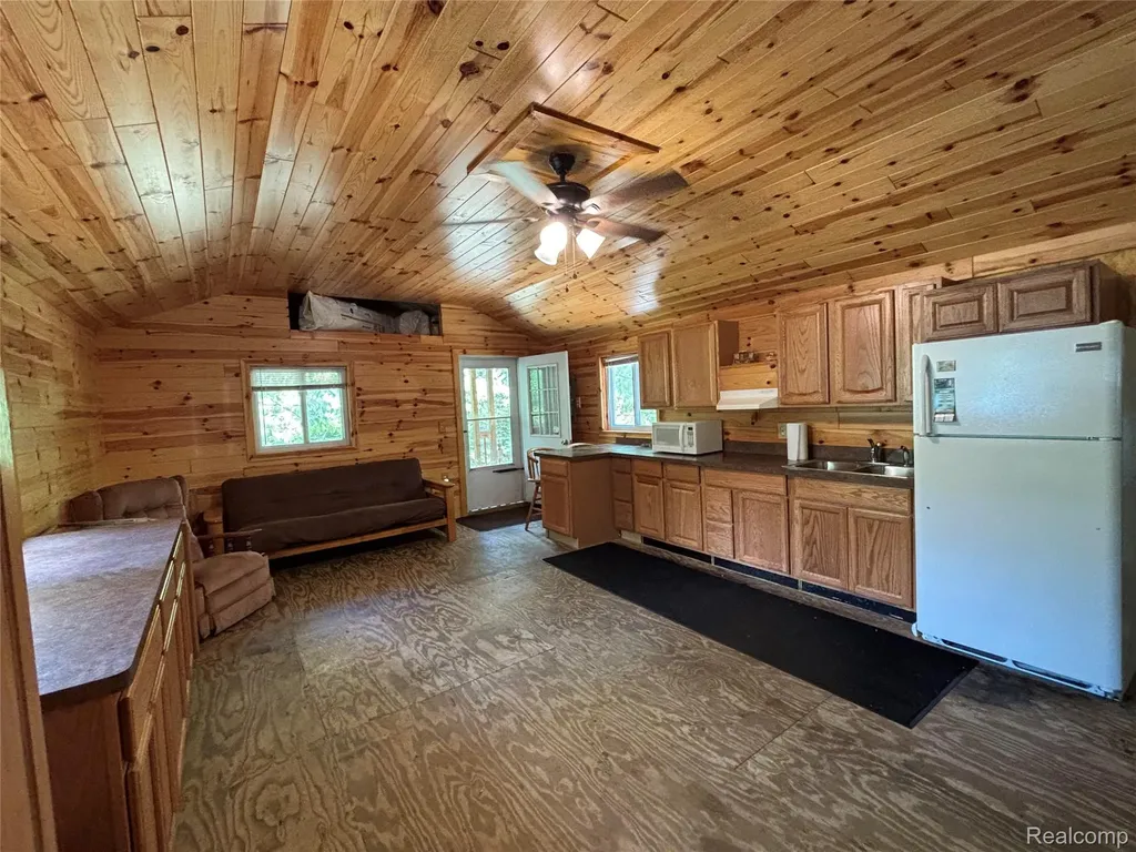 955 Aeronca Street Big Creek Township MI 48636