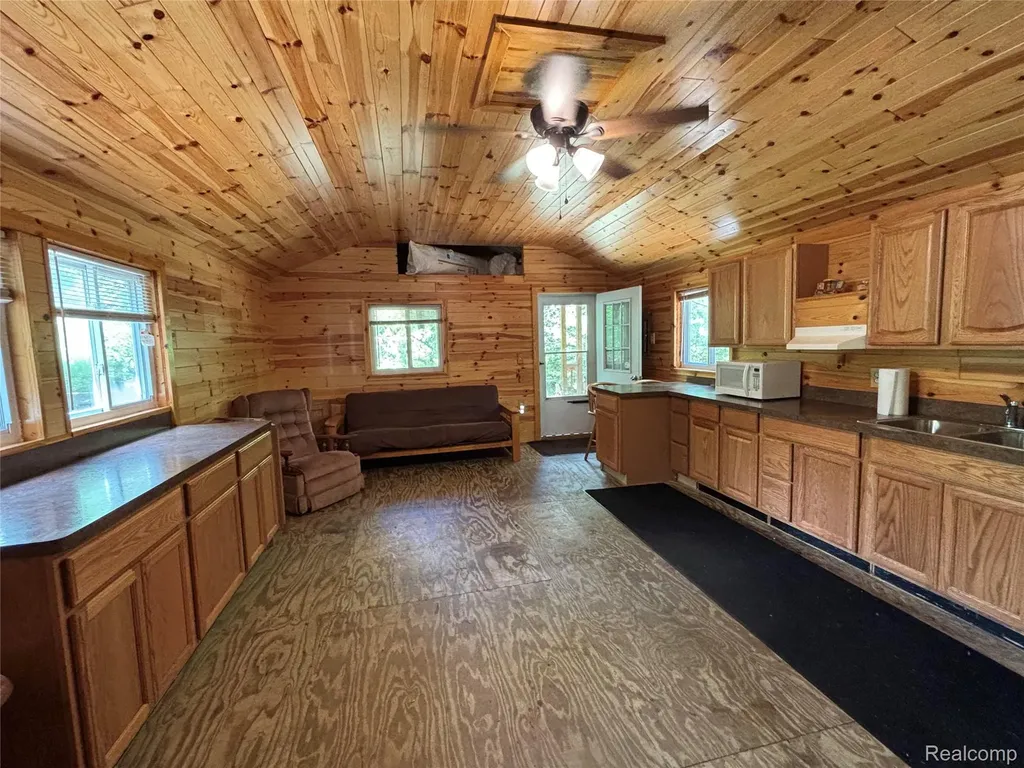 955 Aeronca Street Big Creek Township MI 48636