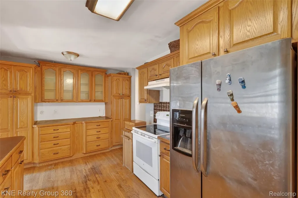 3842 Beechwood Avenue Flint City MI 48506