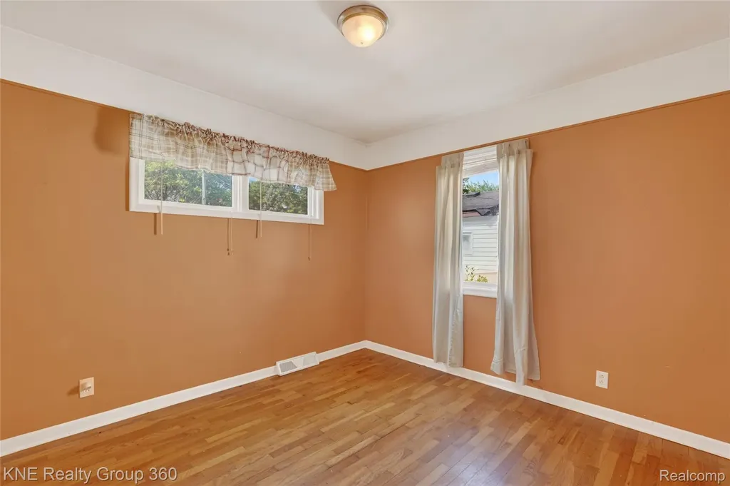 3842 Beechwood Avenue Flint City MI 48506