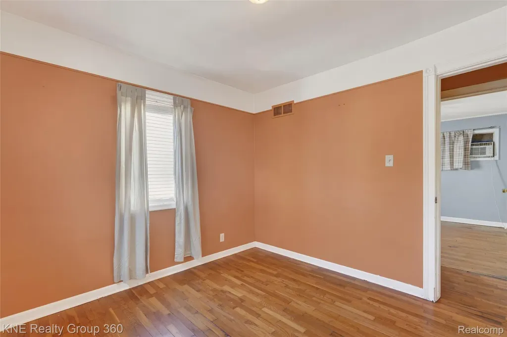 3842 Beechwood Avenue Flint City MI 48506