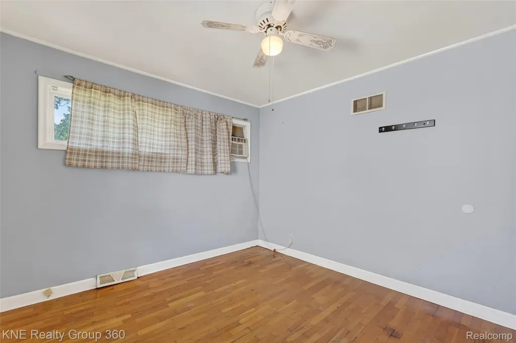 3842 Beechwood Avenue Flint City MI 48506