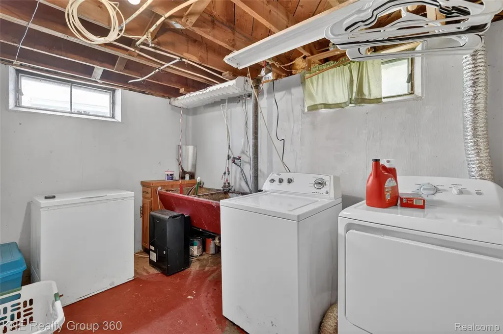 3842 Beechwood Avenue Flint City MI 48506
