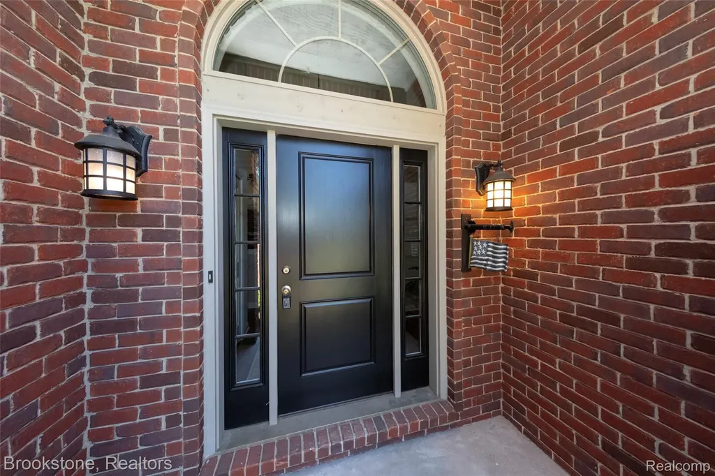 10295 Northridge Court White Lake Charter Township MI 48386