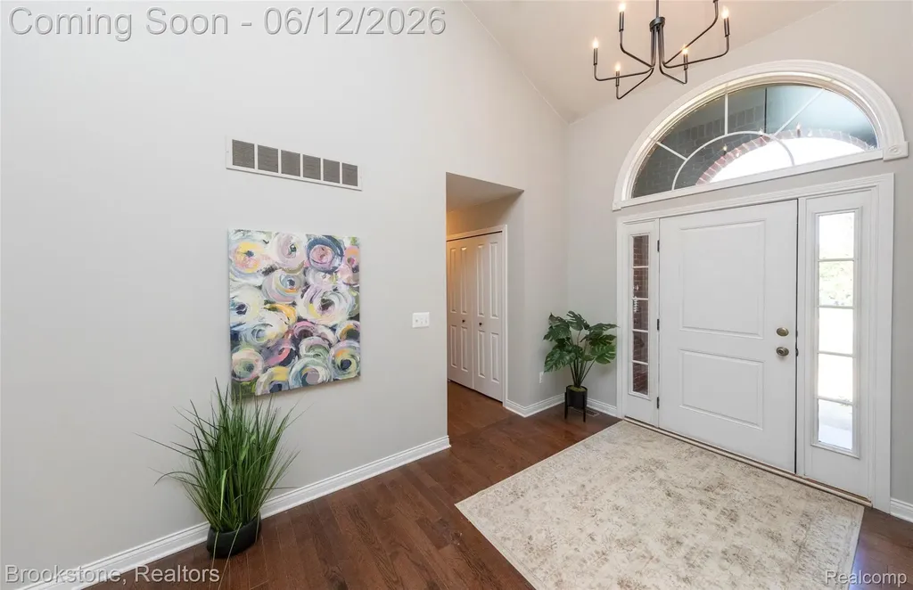 10295 Northridge Court White Lake Charter Township MI 48386