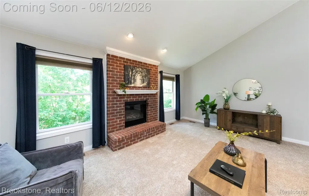 10295 Northridge Court White Lake Charter Township MI 48386