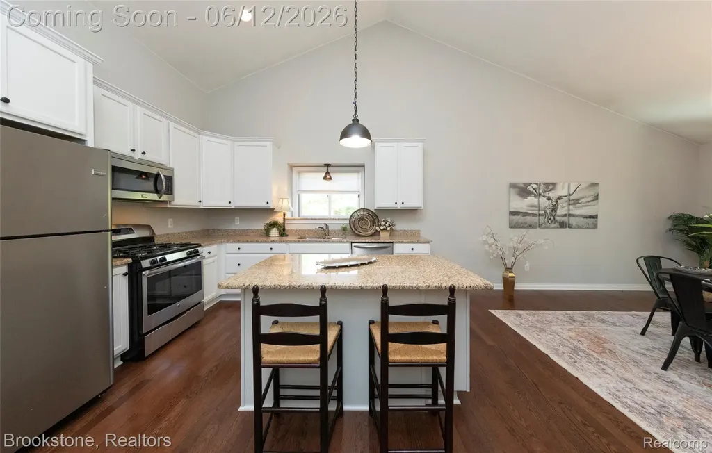 10295 Northridge Court White Lake Charter Township MI 48386