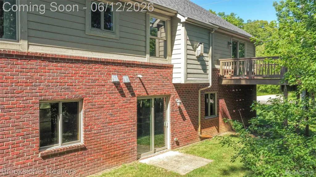 10295 Northridge Court White Lake Charter Township MI 48386