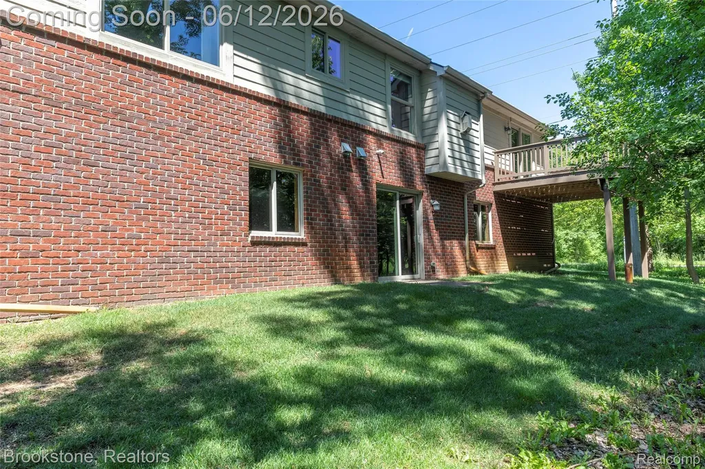 10295 Northridge Court White Lake Charter Township MI 48386