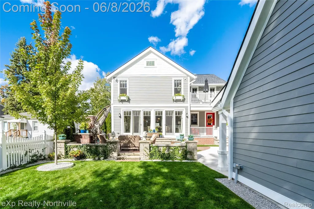 935 Ross Street Plymouth City MI 48170