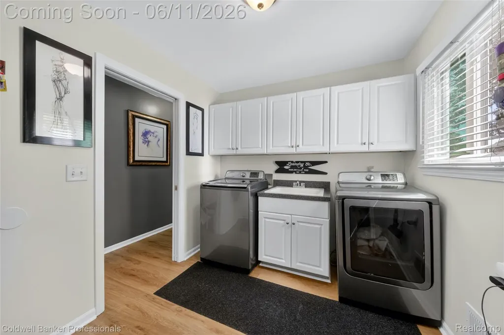 3580 Overton Street Waterford Charter Township MI 48328