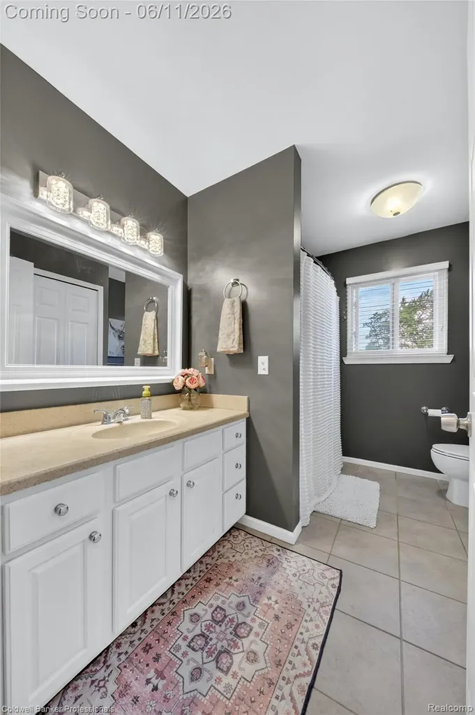 3580 Overton Street Waterford Charter Township MI 48328