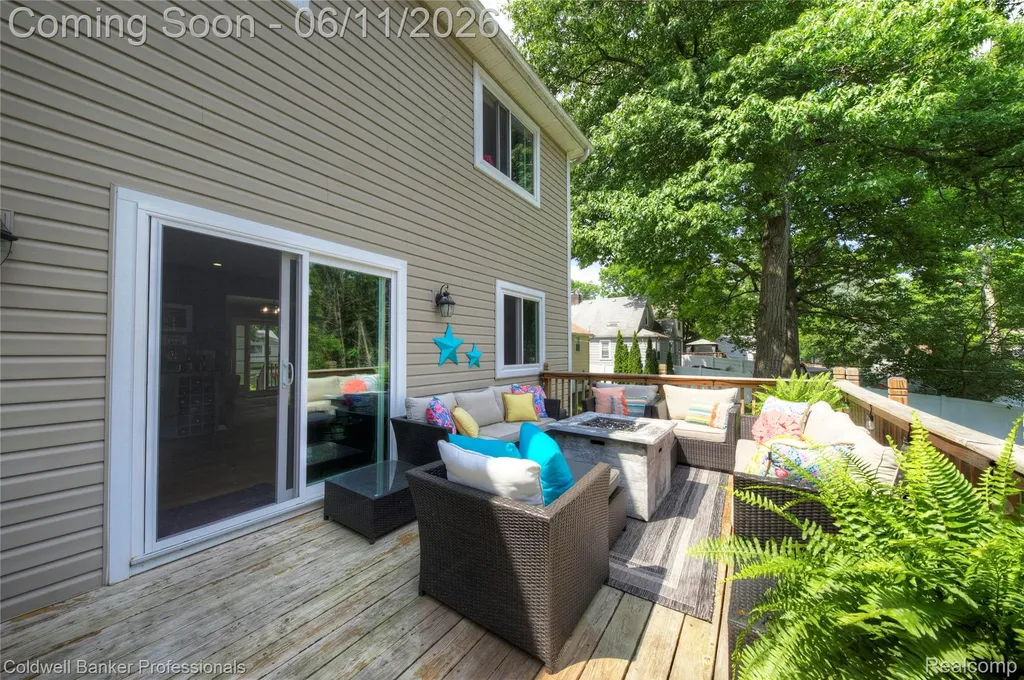3580 Overton Street Waterford Charter Township MI 48328