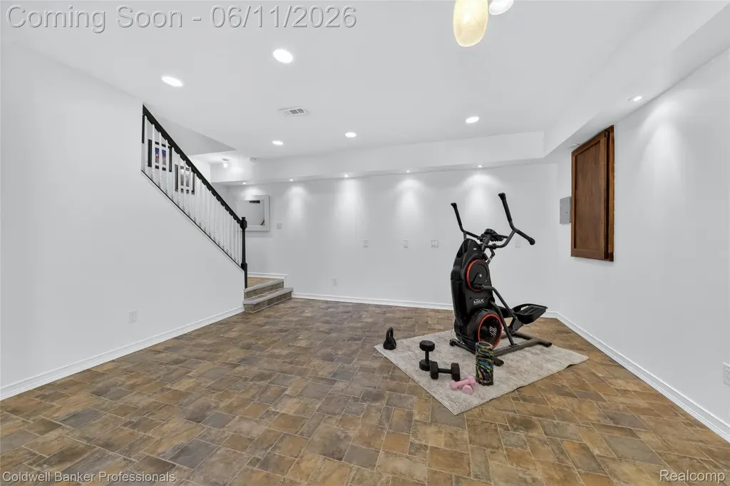 3580 Overton Street Waterford Charter Township MI 48328