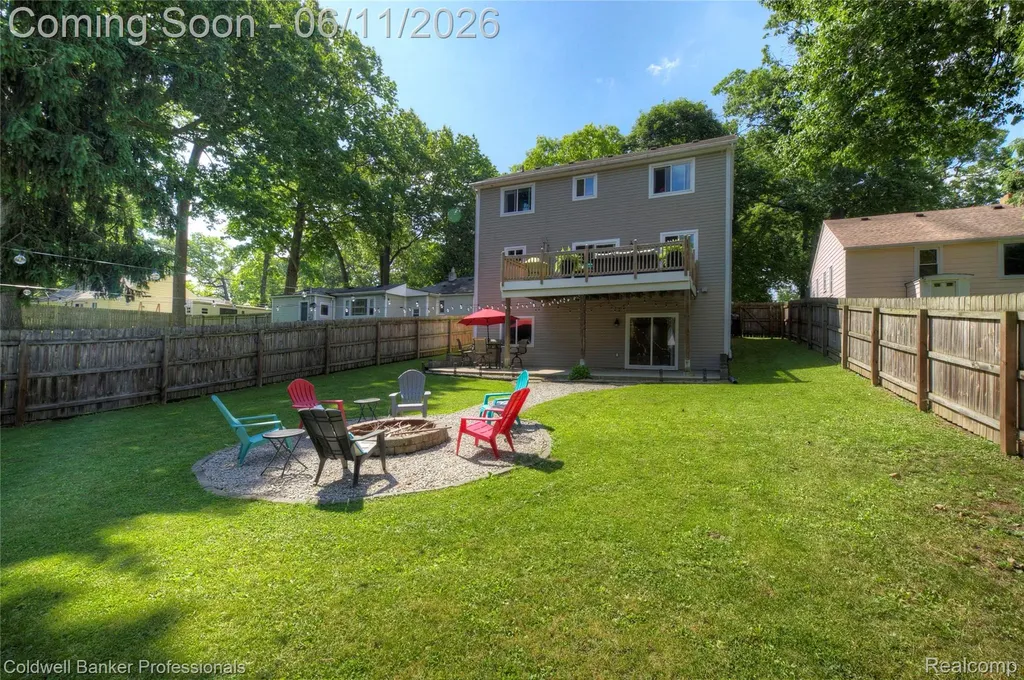 3580 Overton Street Waterford Charter Township MI 48328