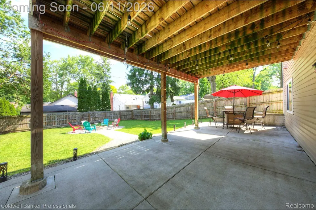 3580 Overton Street Waterford Charter Township MI 48328