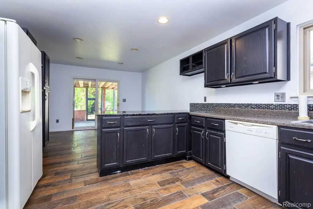 32016 Belcrest Road Brownstown Charter Township MI 48173