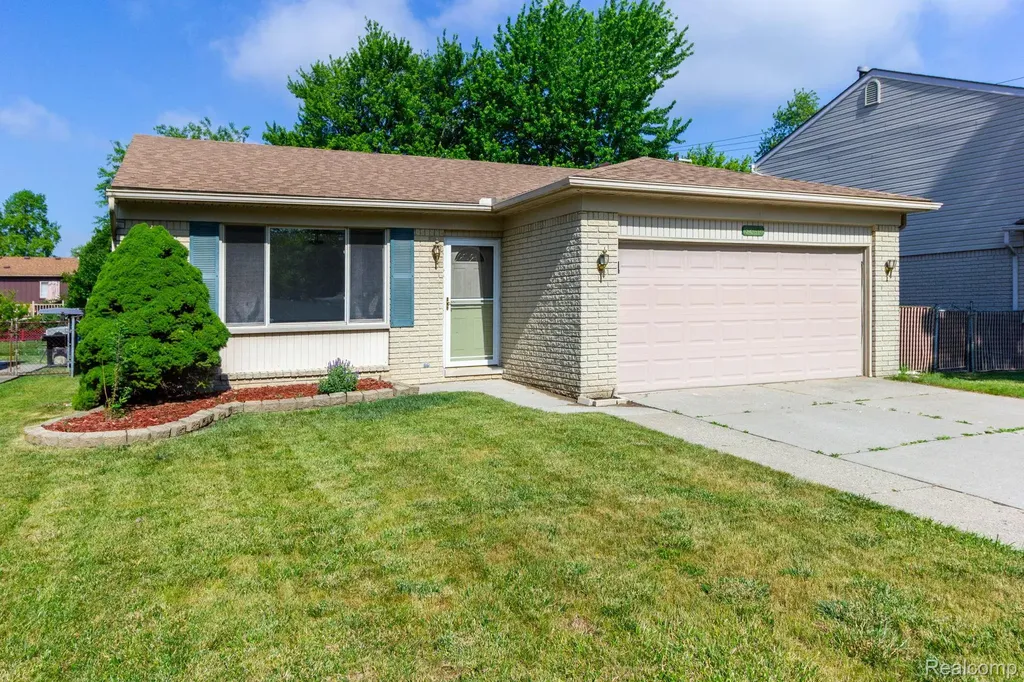 32016 Belcrest Road Brownstown Charter Township MI 48173