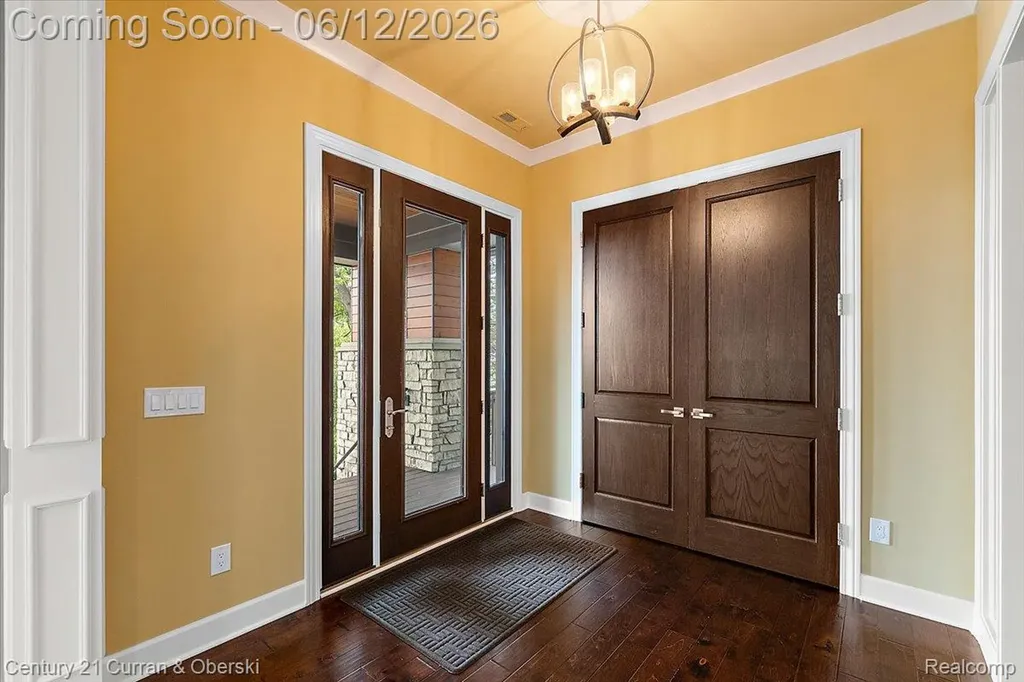 1345 E Lake Drive Novi City MI 48377