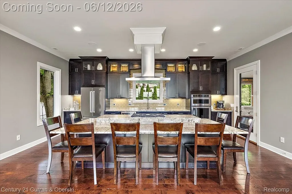 1345 E Lake Drive Novi City MI 48377