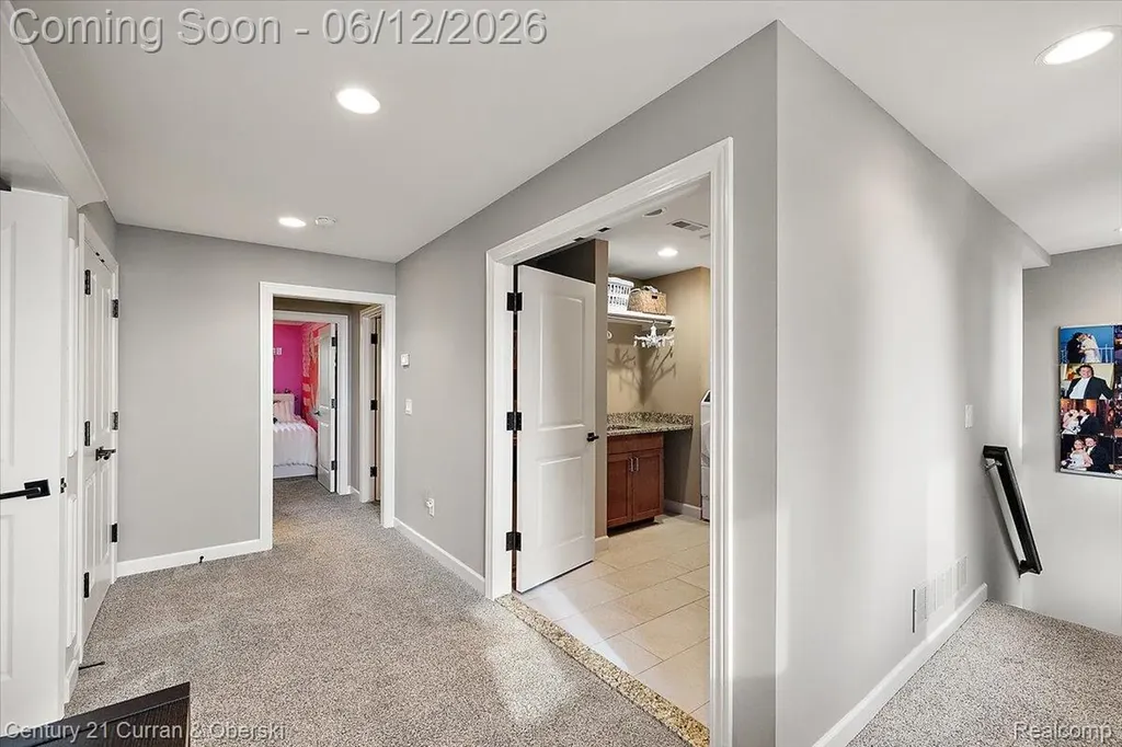 1345 E Lake Drive Novi City MI 48377