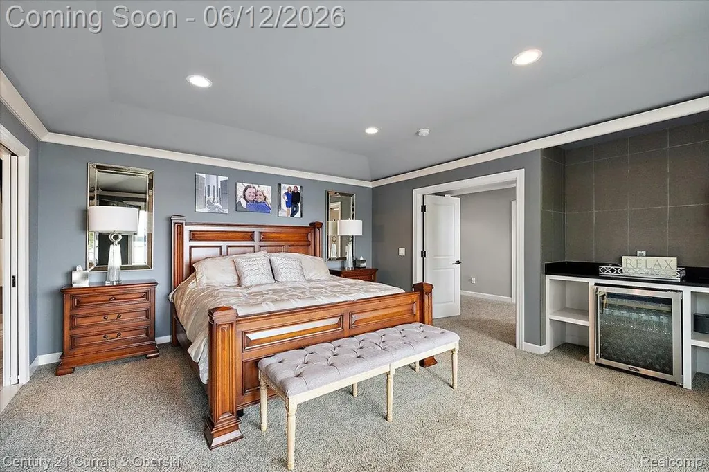 1345 E Lake Drive Novi City MI 48377