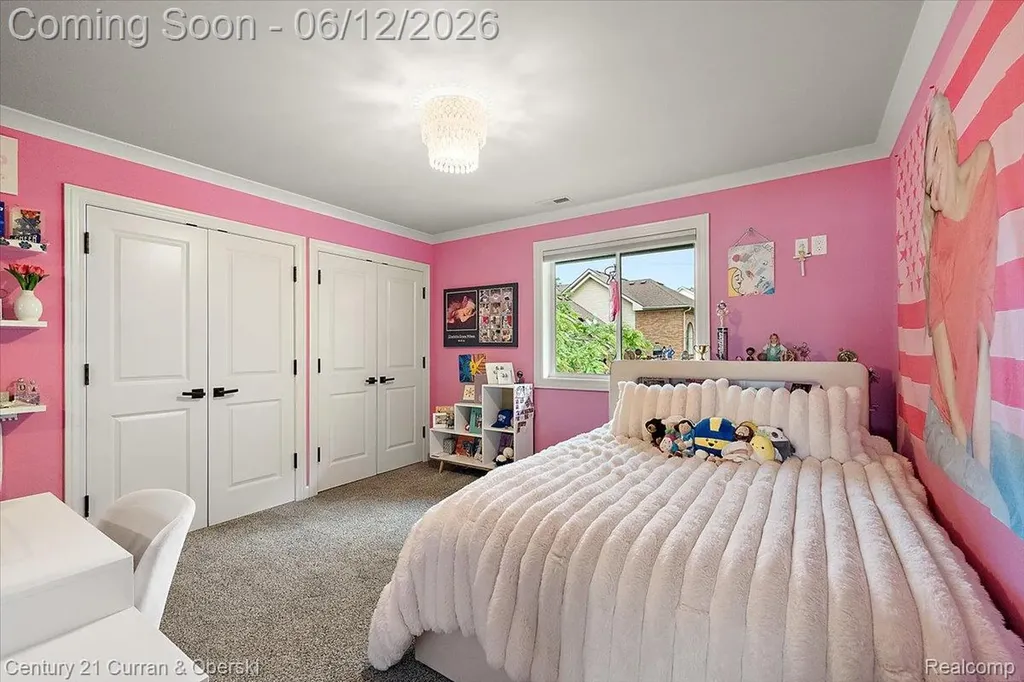 1345 E Lake Drive Novi City MI 48377