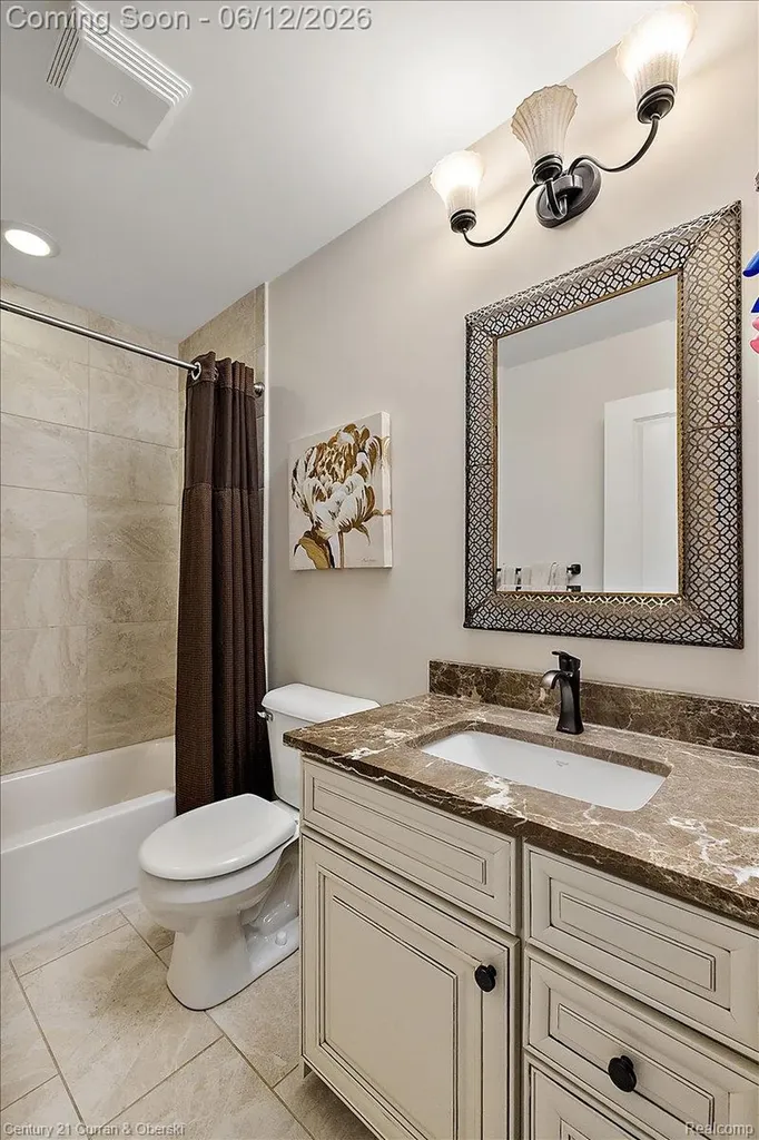 1345 E Lake Drive Novi City MI 48377