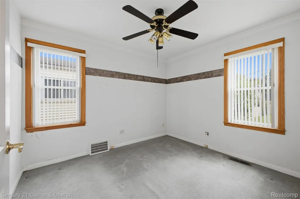 17136 Harman Street Melvindale City MI 48122