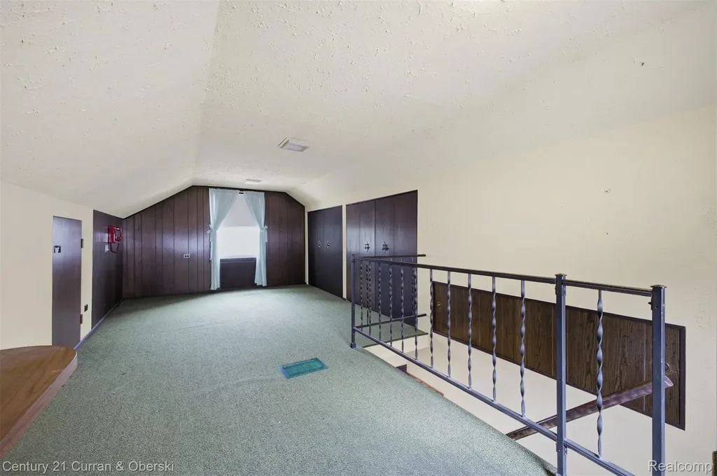 17136 Harman Street Melvindale City MI 48122