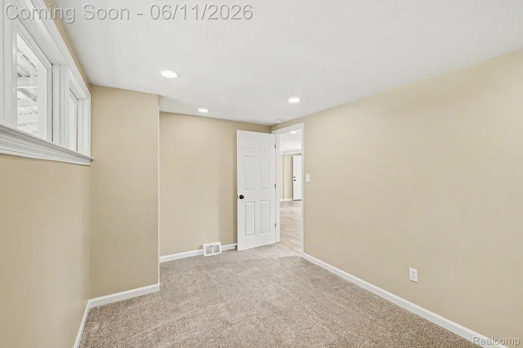 8070 Grand Blanc Road Gaines Township MI 48473