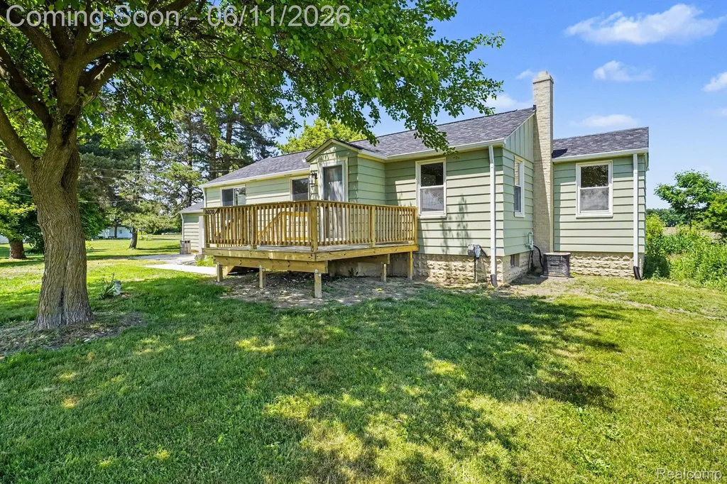 8070 Grand Blanc Road Gaines Township MI 48473