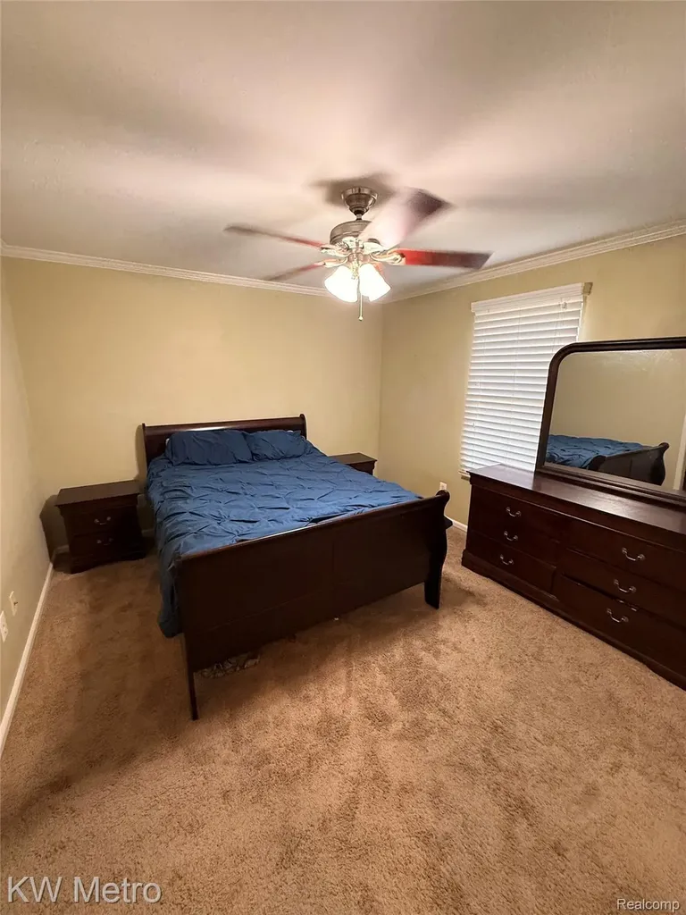 655 Sherry Drive Orion Charter Township MI 48362