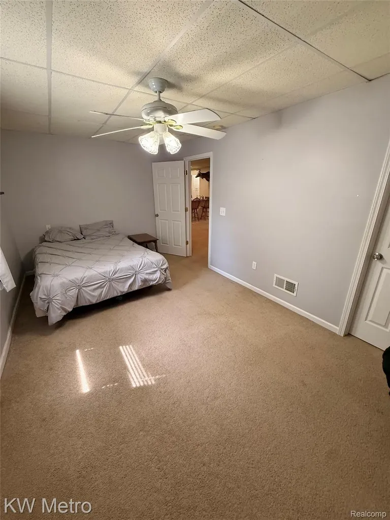 655 Sherry Drive Orion Charter Township MI 48362