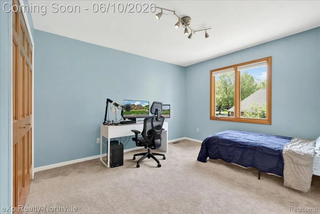 20909 Dundee Drive Novi City MI 48375